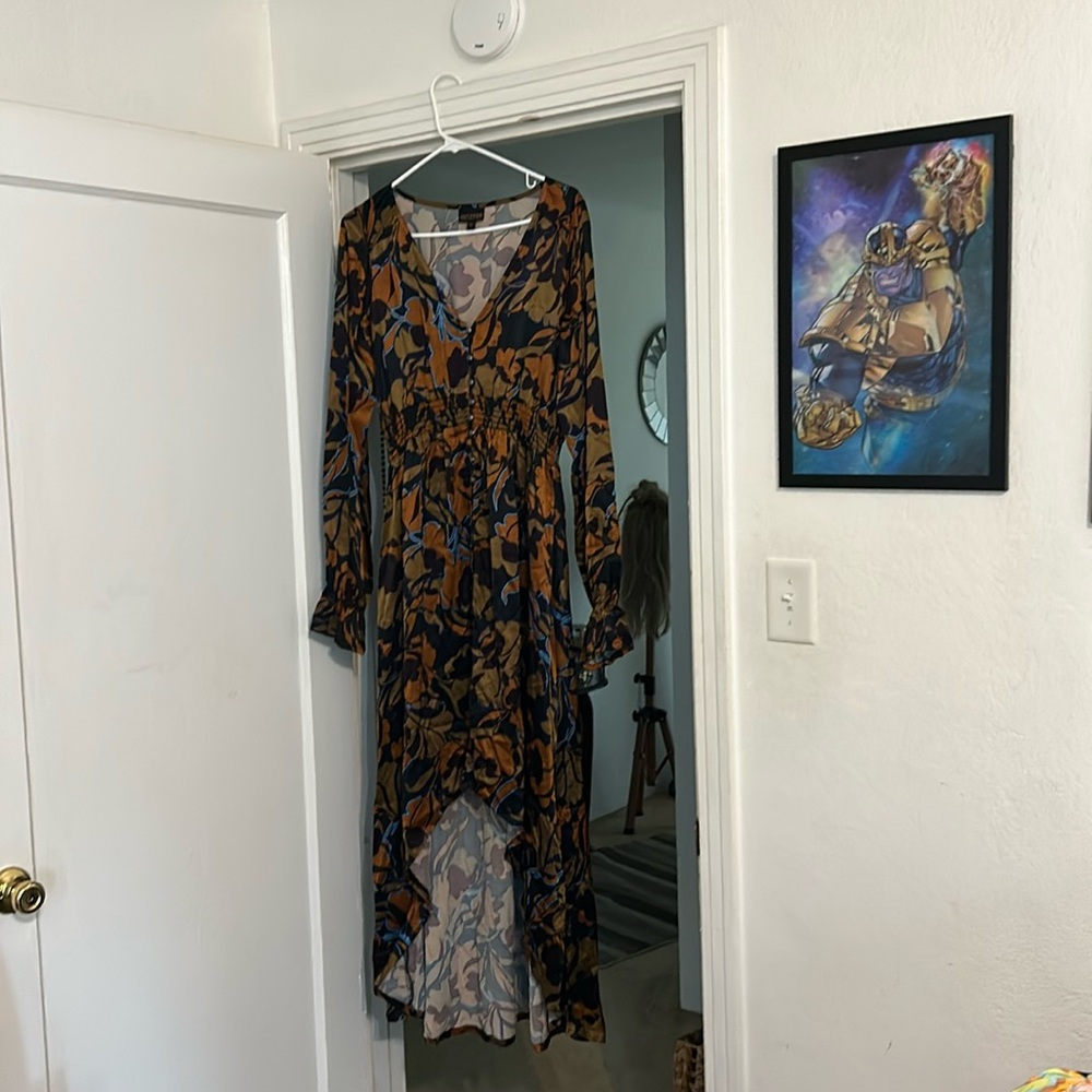 Shyanne maxi dress size large